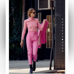 Zara pants with fabric covered belt 💗